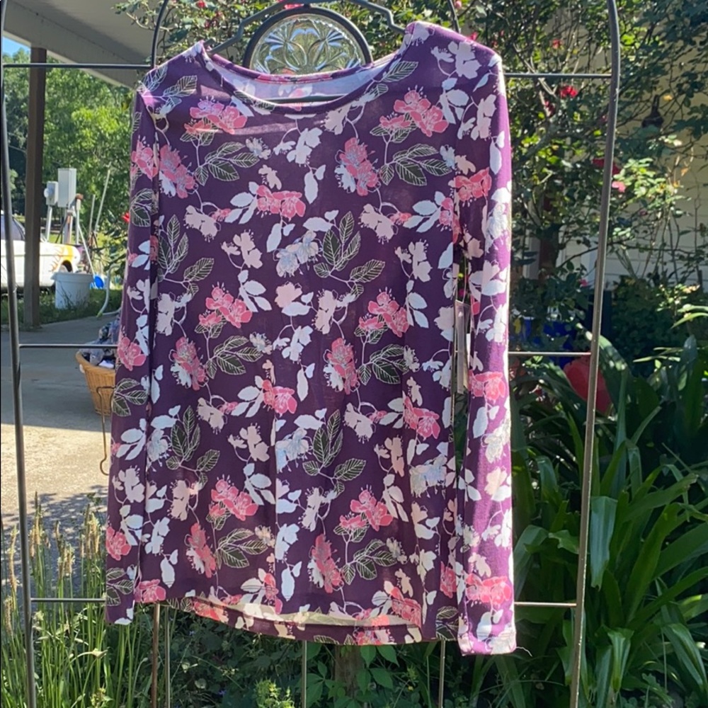Long sleeve floral top